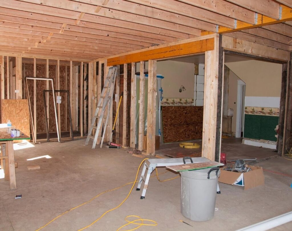 Reliable general contractor in Boulder City, NV working on residential construction in desert conditions