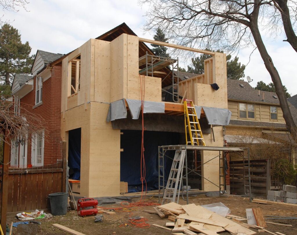 Reliable general contractor near me handling modern home renovation