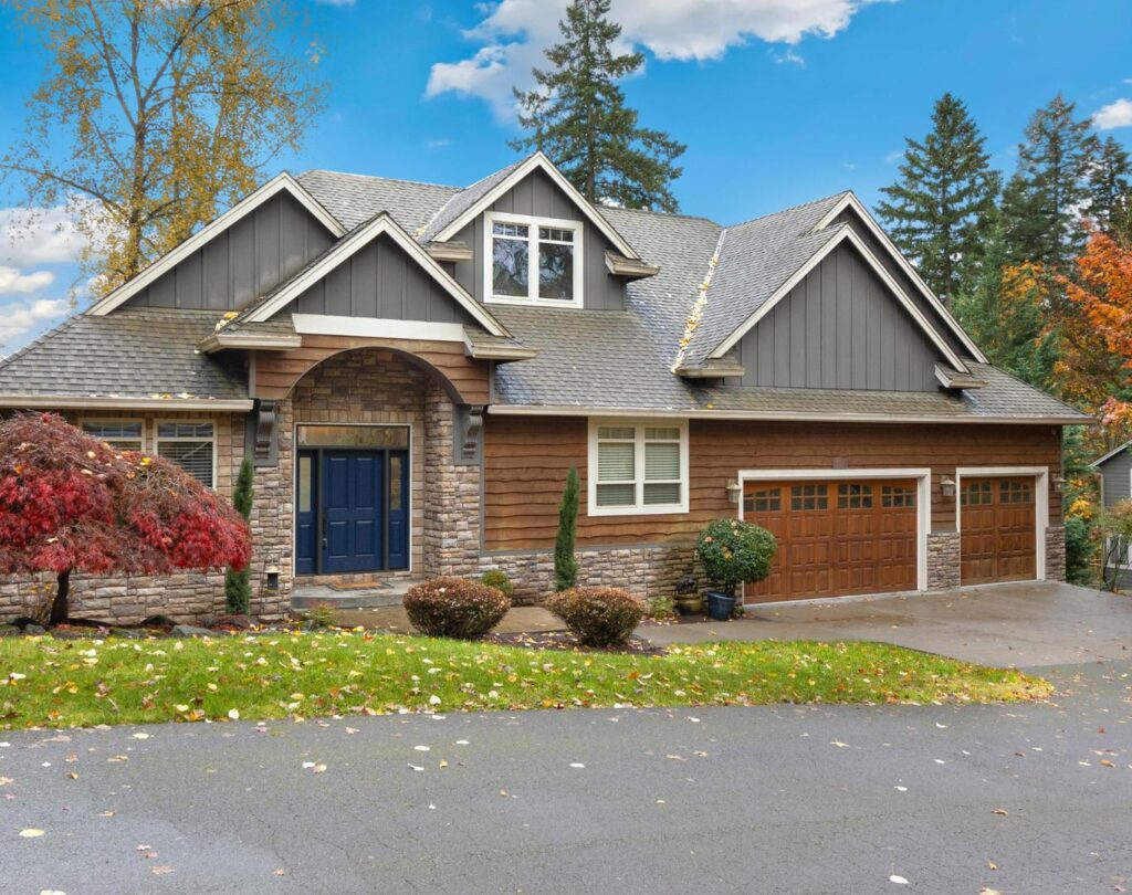 Custom home construction services in Southern Highlands, NV for upscale residential properties